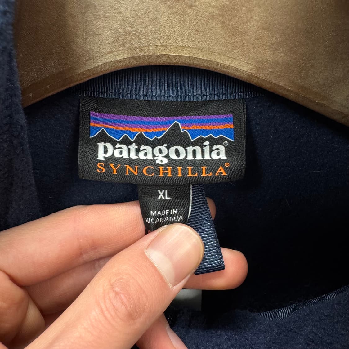 파타고니아 신칠라 베터 스웨터 하프 집업 전면 집업 포켓 포인트 네이비 상품이미지8