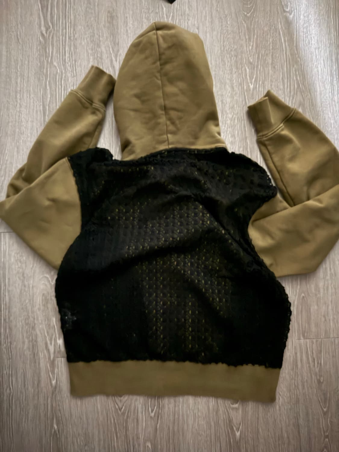 엔더슨벨 백 디테일 후드티 상품이미지2