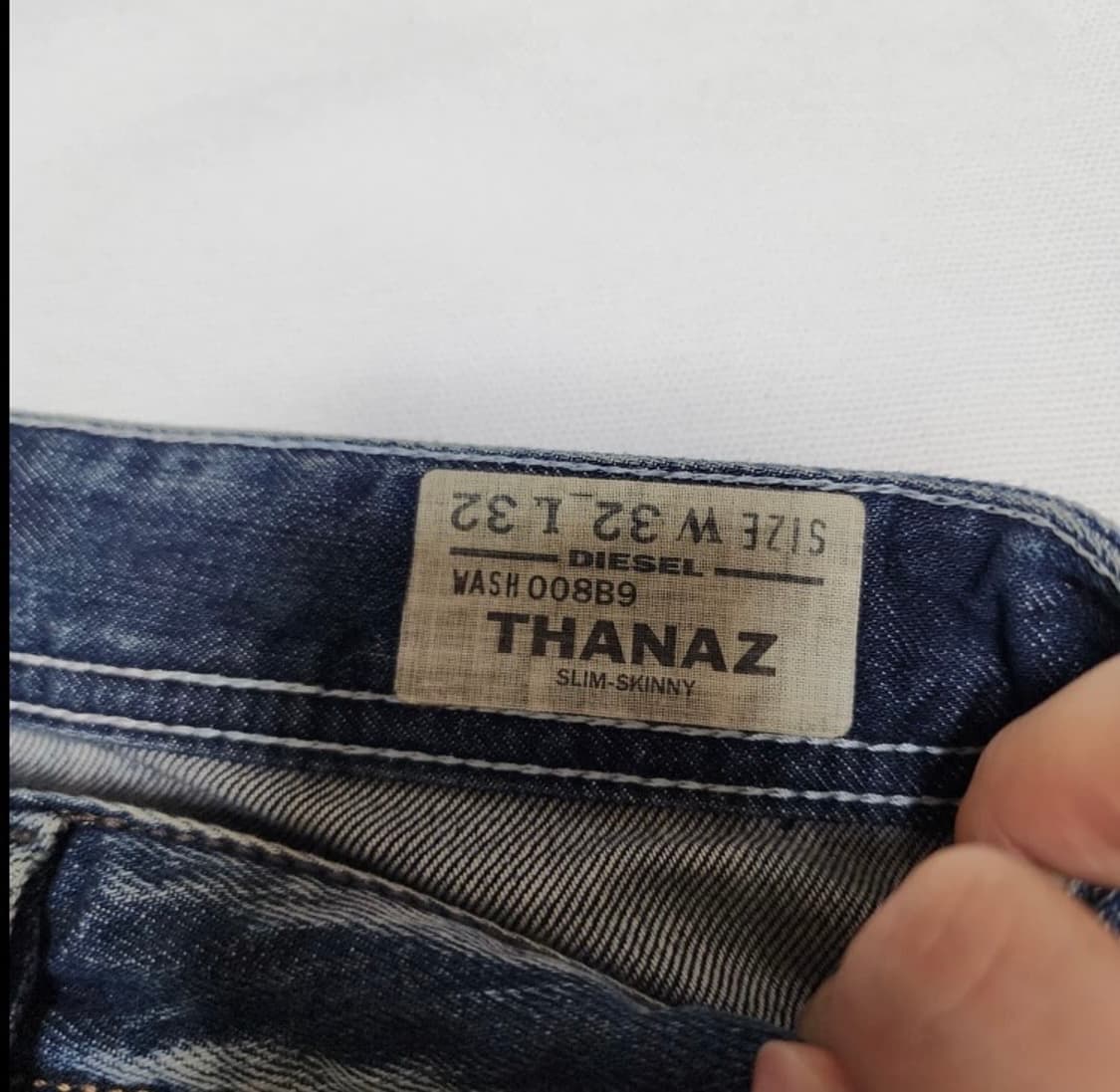 디젤 THANAZ 워싱 디스트로이드 팬츠 상품이미지8