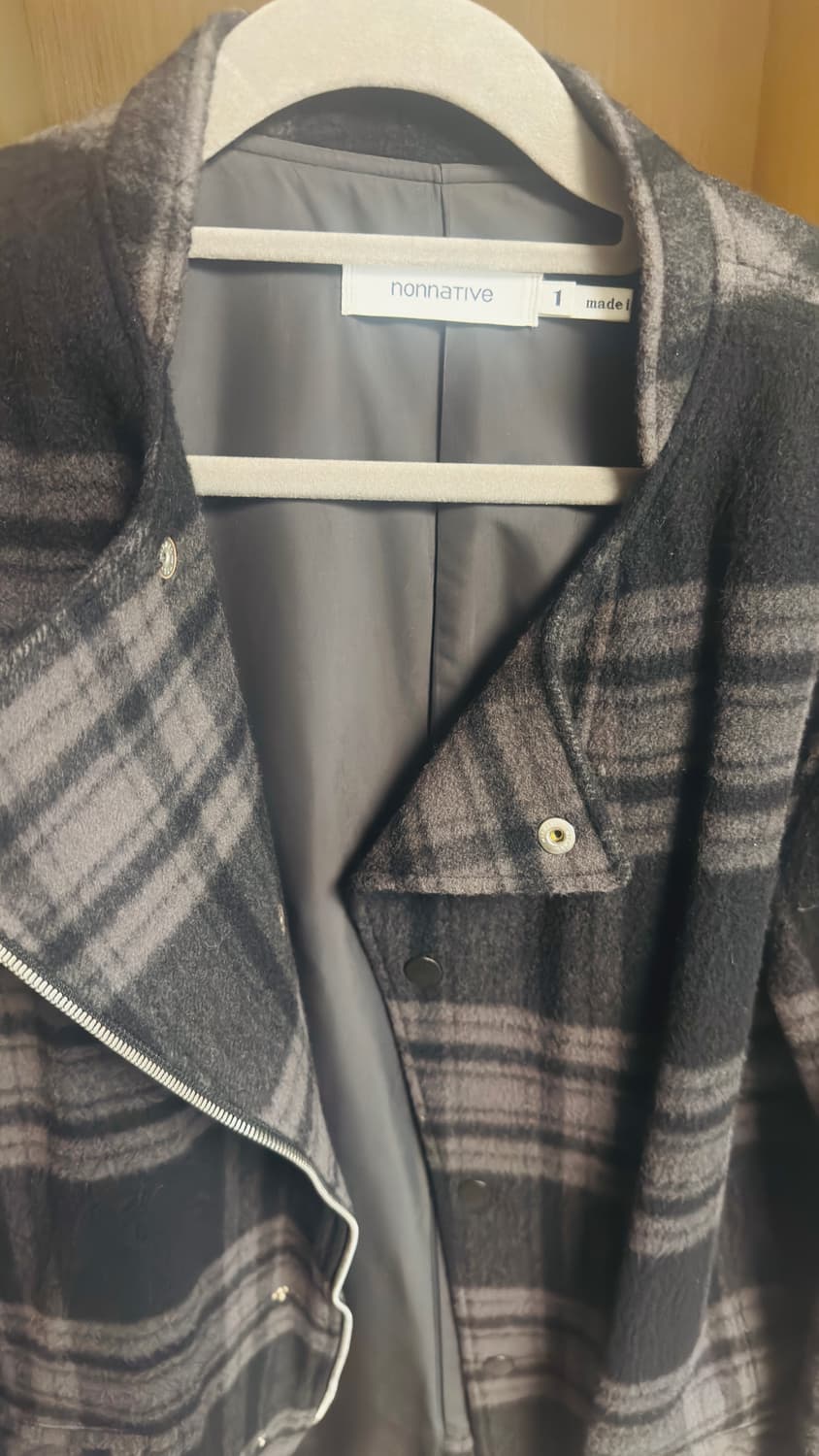 논네이티브 코트 판매 상품이미지3