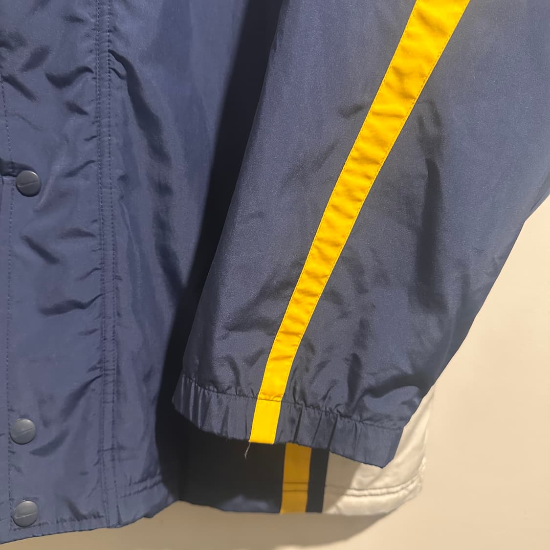 나이키 네이비 바람막이 상품이미지4