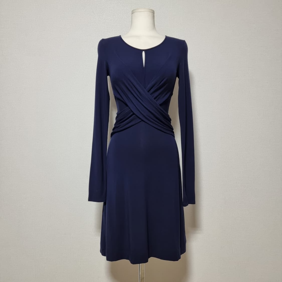 엠포리오 아르마니 원피스 코튼스판셔링 (44-날씬55/표기38) 상태최상 상품이미지2