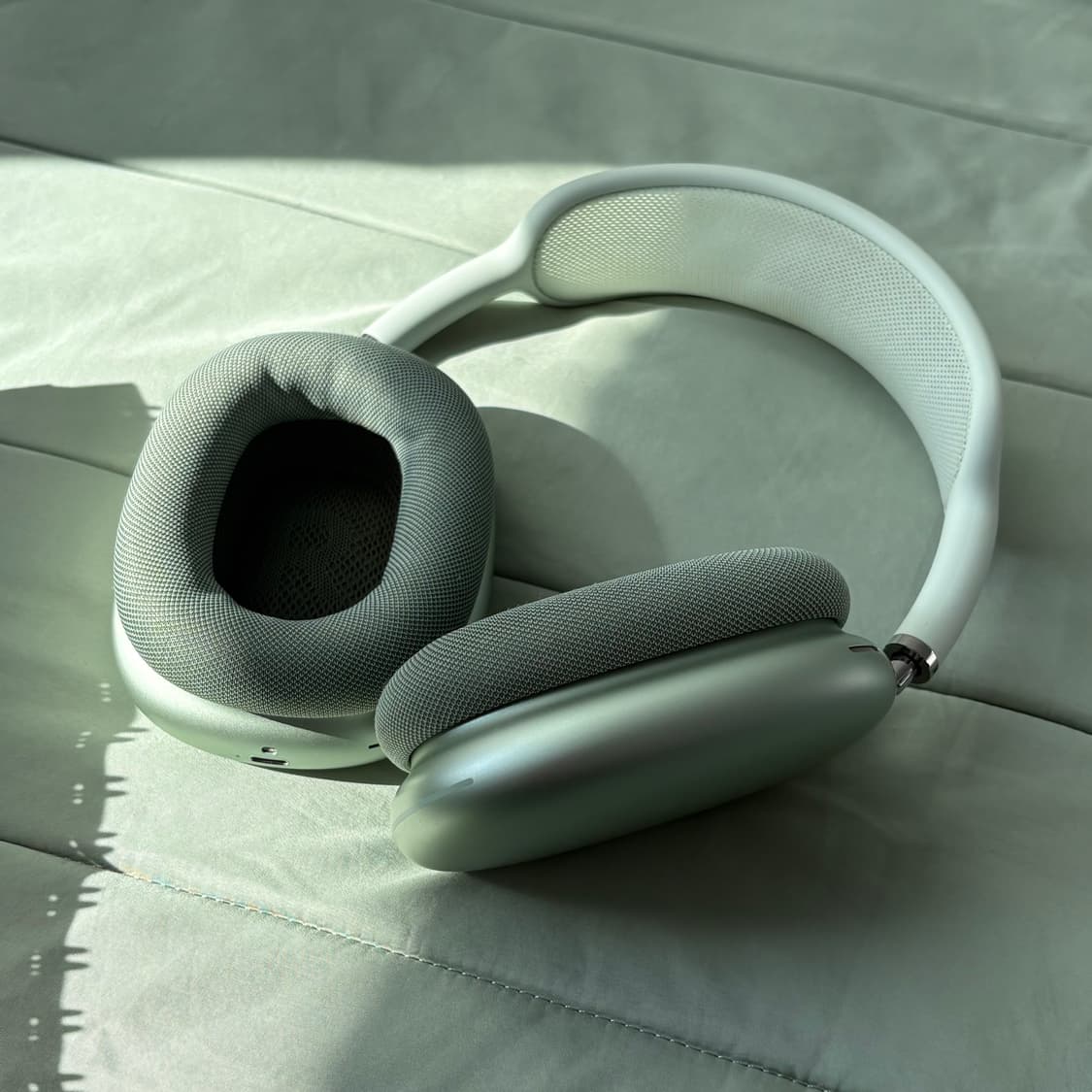 애플 에어팟 맥스 그린 상품이미지2