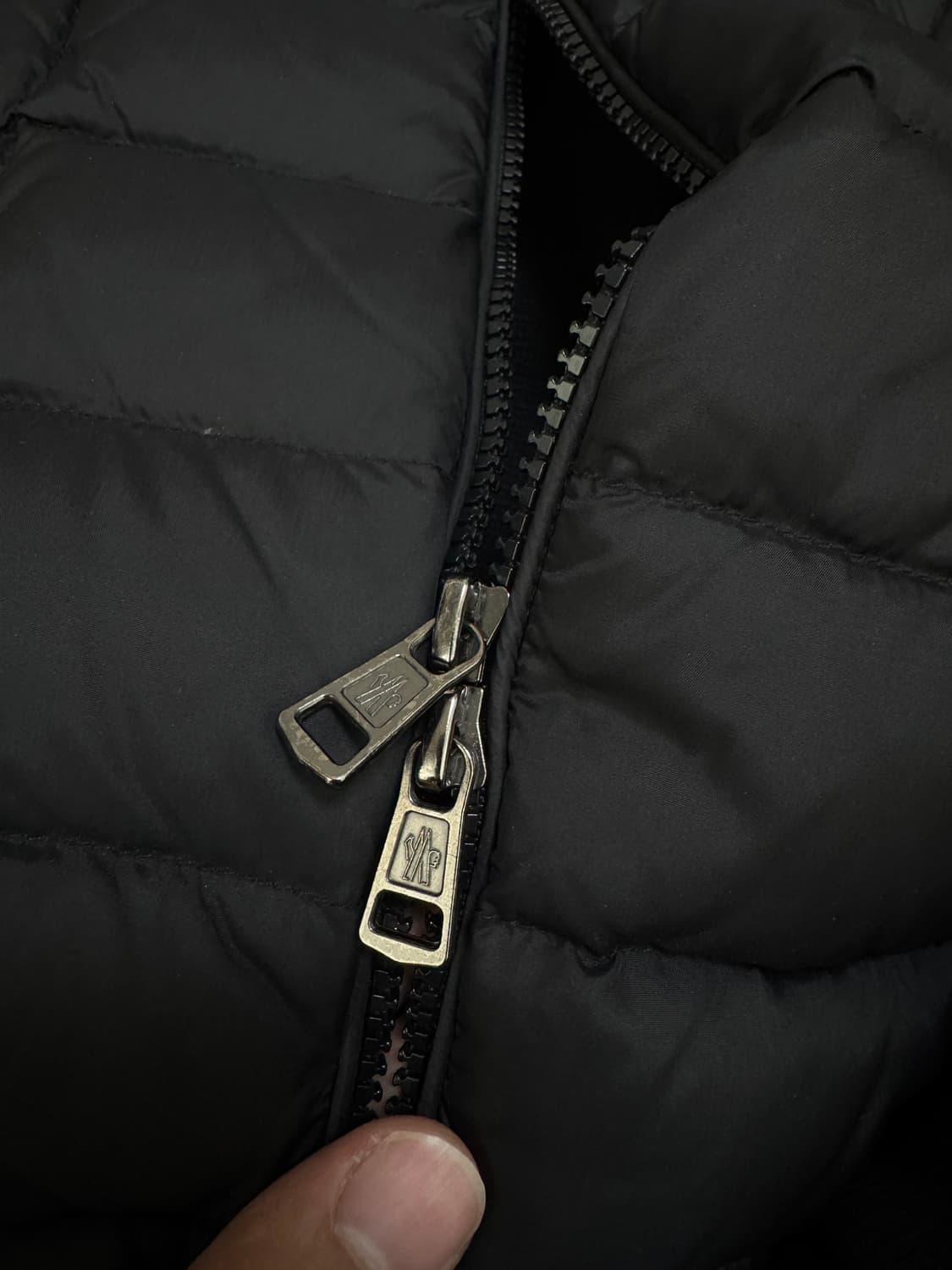 몽클레어 니트패딩 xl (김현우 패딩) 상품이미지4