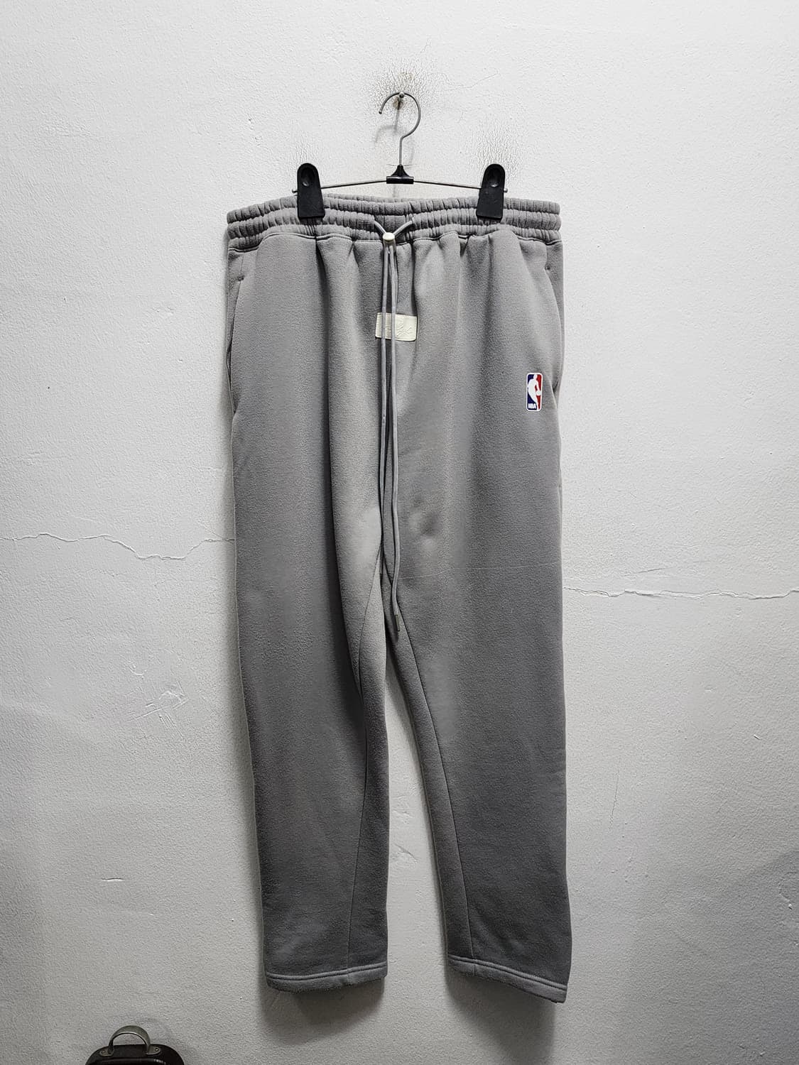 나이키 x 피어오브갓 NBA 버튼 트레이닝 웜업 팬츠 상품이미지1