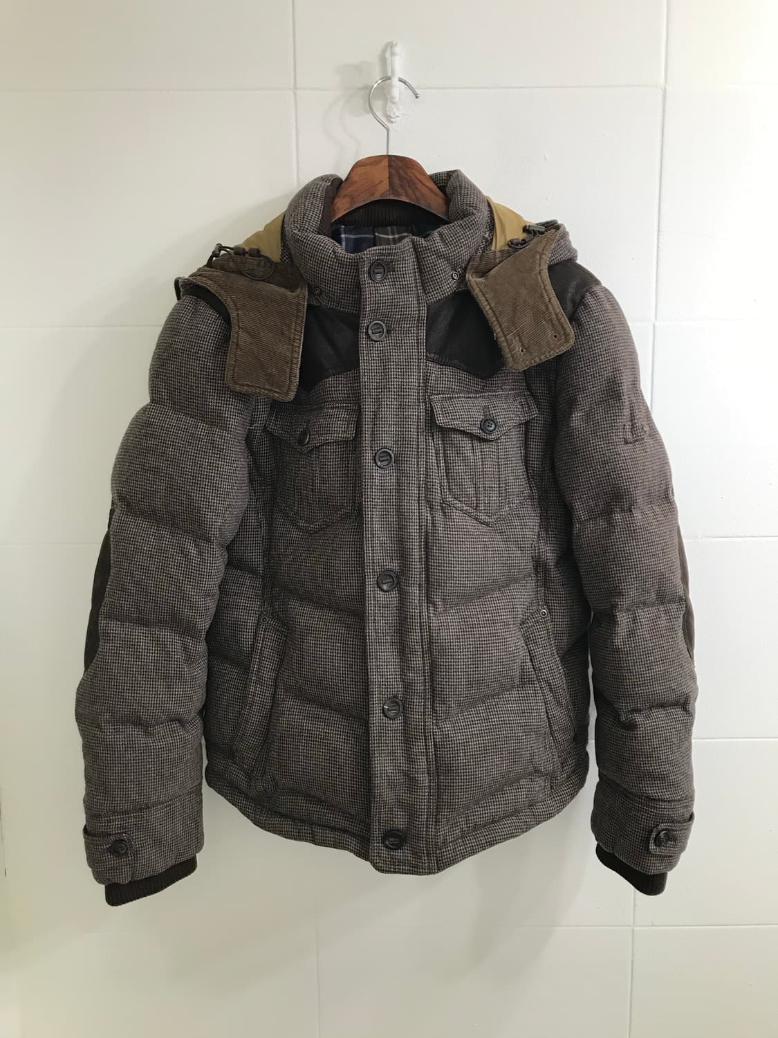 (세트 할인 가능) series 브라운 스웨이드 패치 코튼 패딩 상품이미지4