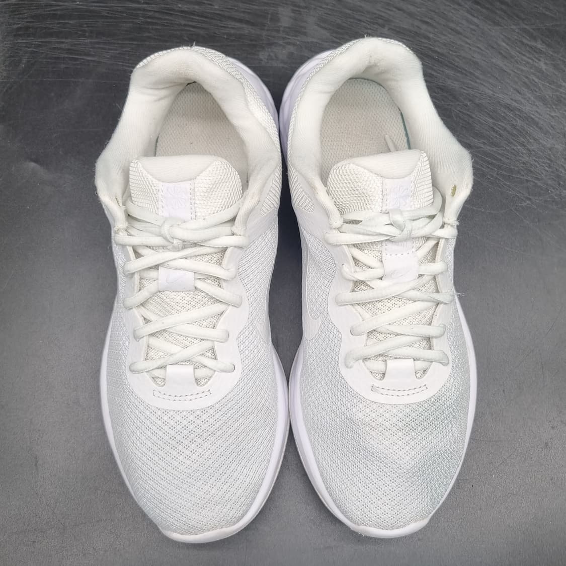 나이키 레볼루션6 운동화245  상품이미지2