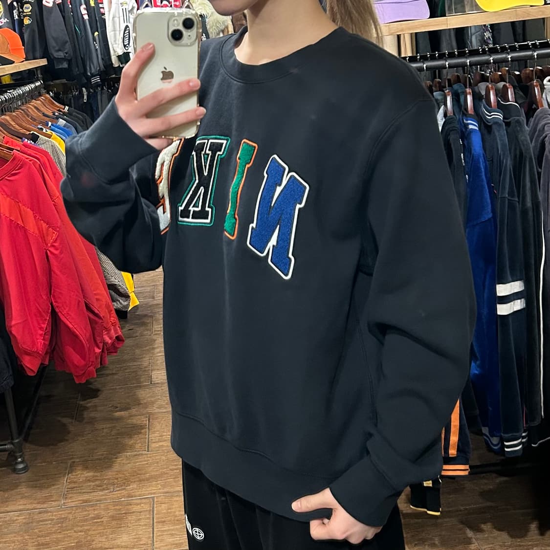 [HI] 나이키 맨투맨 네이비  상품이미지4