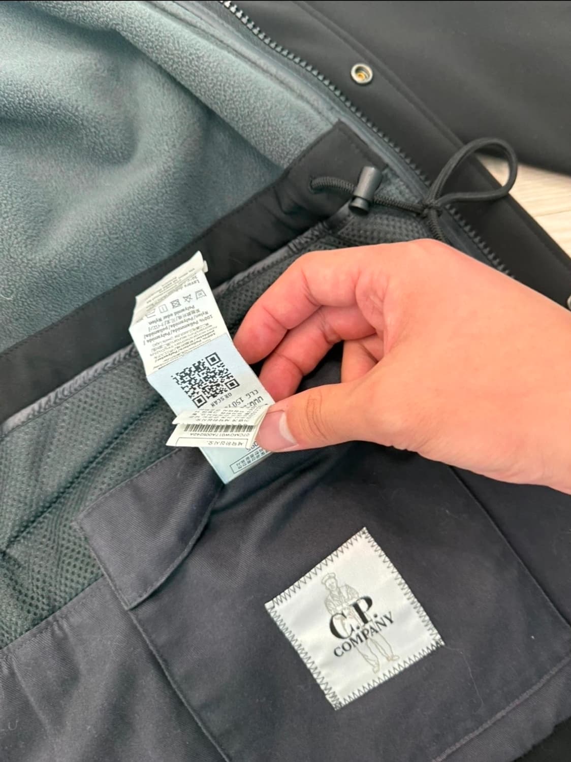 (95)CP컴퍼니 쉘 후드 자켓 새상품급 상품이미지4