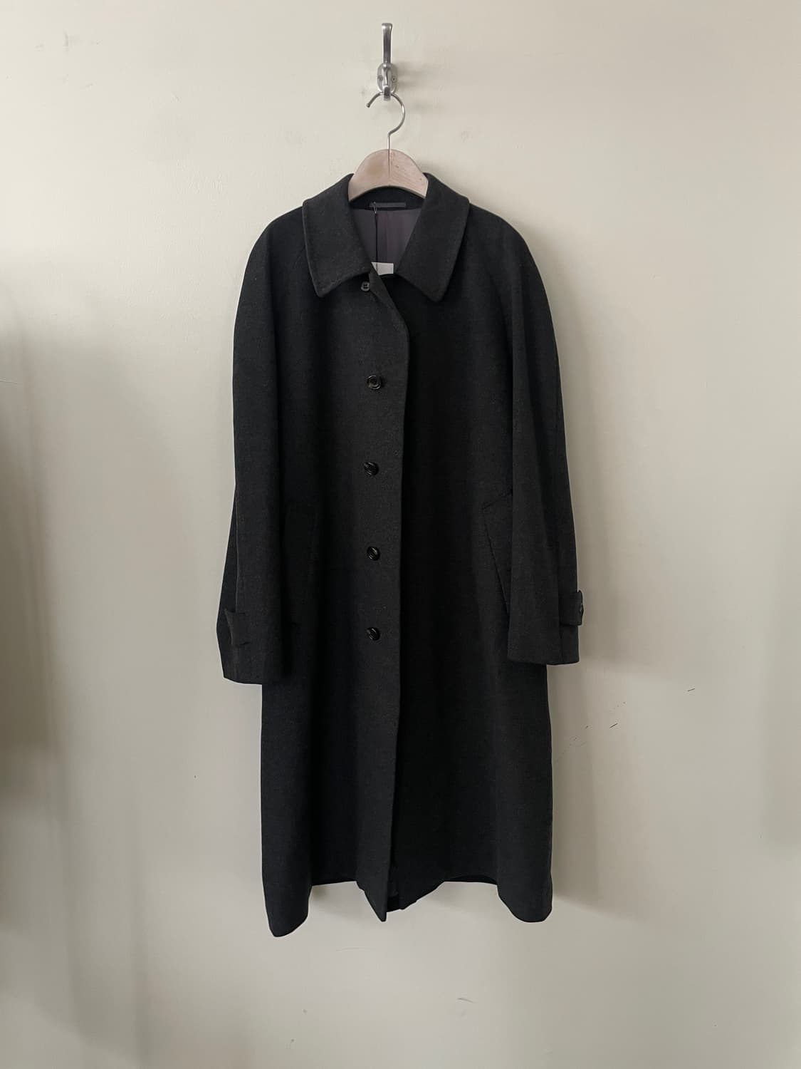 vintage charcoal cashmere balmacaan coat 상품이미지1