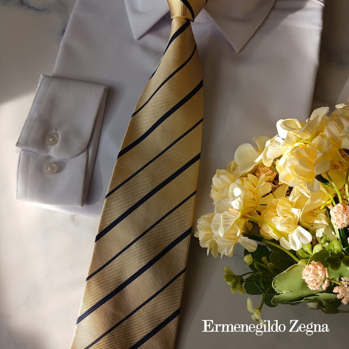 제냐 실크 베이지 스트라이프 넥타이 9.3cm A등급 A19600
 상품이미지2