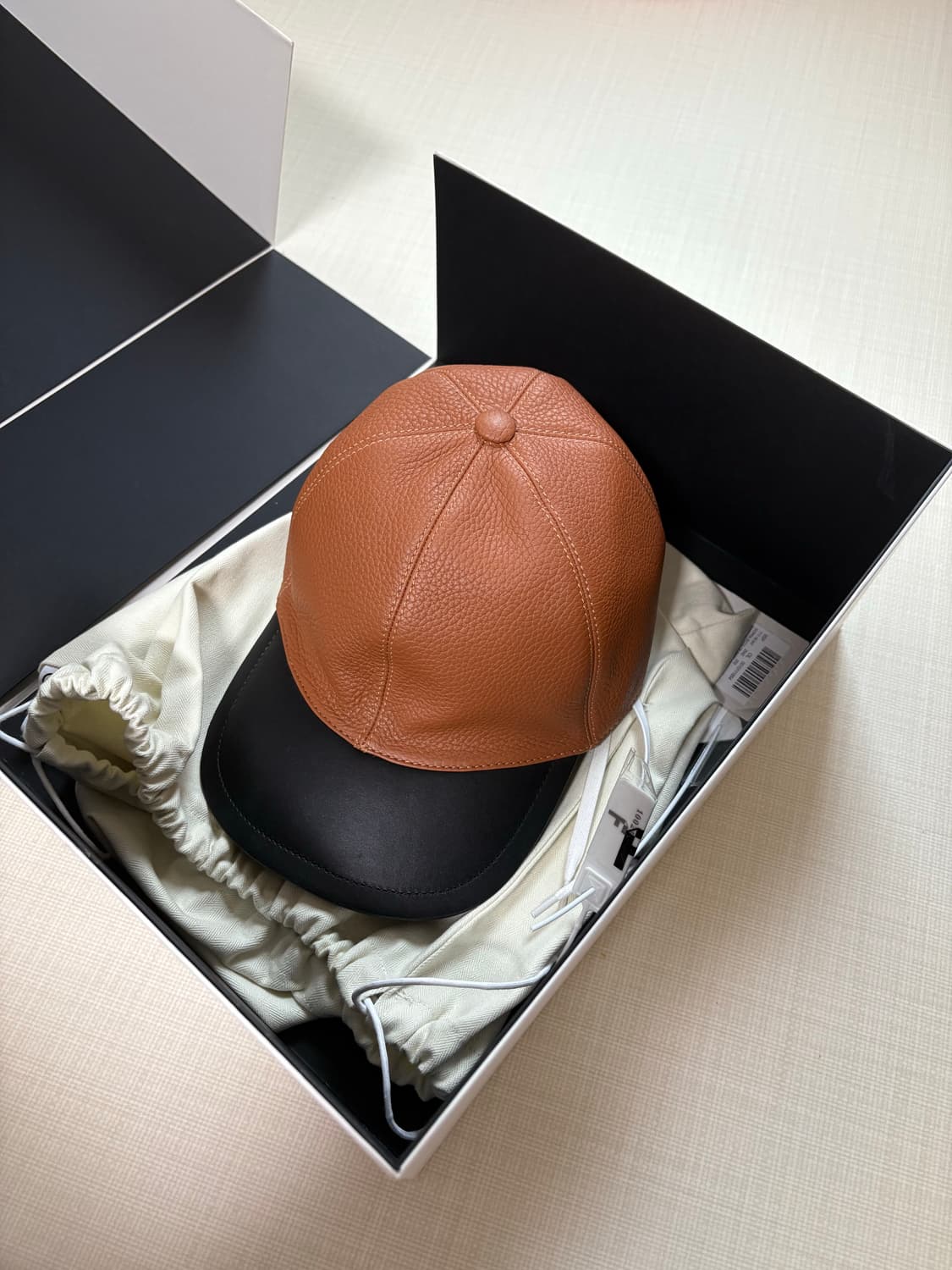 로에베 bicolor cap 상품이미지7