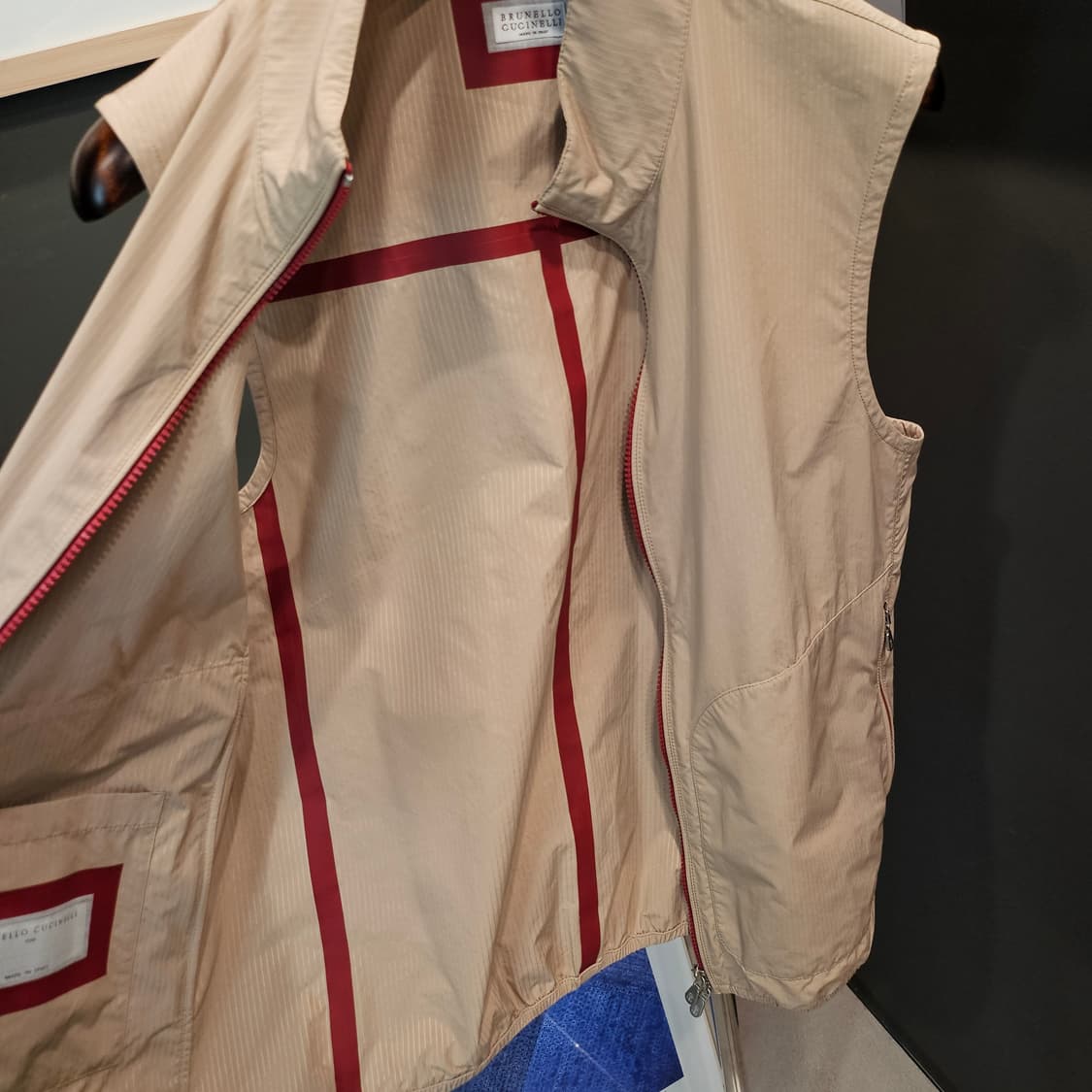 브루넬로 쿠치넬리 베이지 신상 베스트 상품이미지5