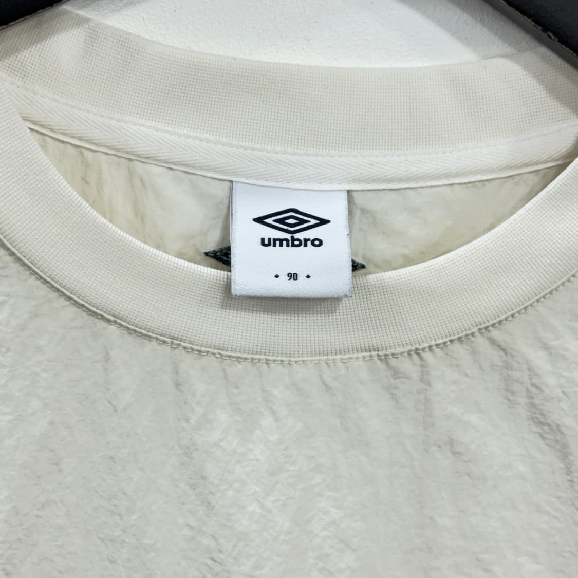 엄브로 웜업 상품이미지3