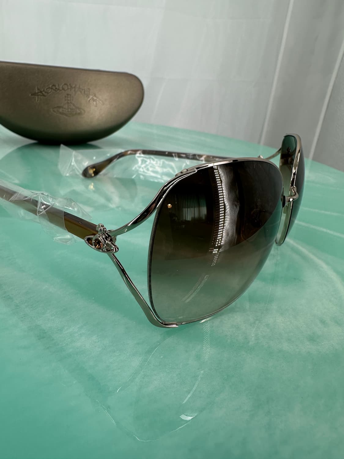 [새상품 무료배송] Made in italy 비비안웨스트우드 선글라스 상품이미지3