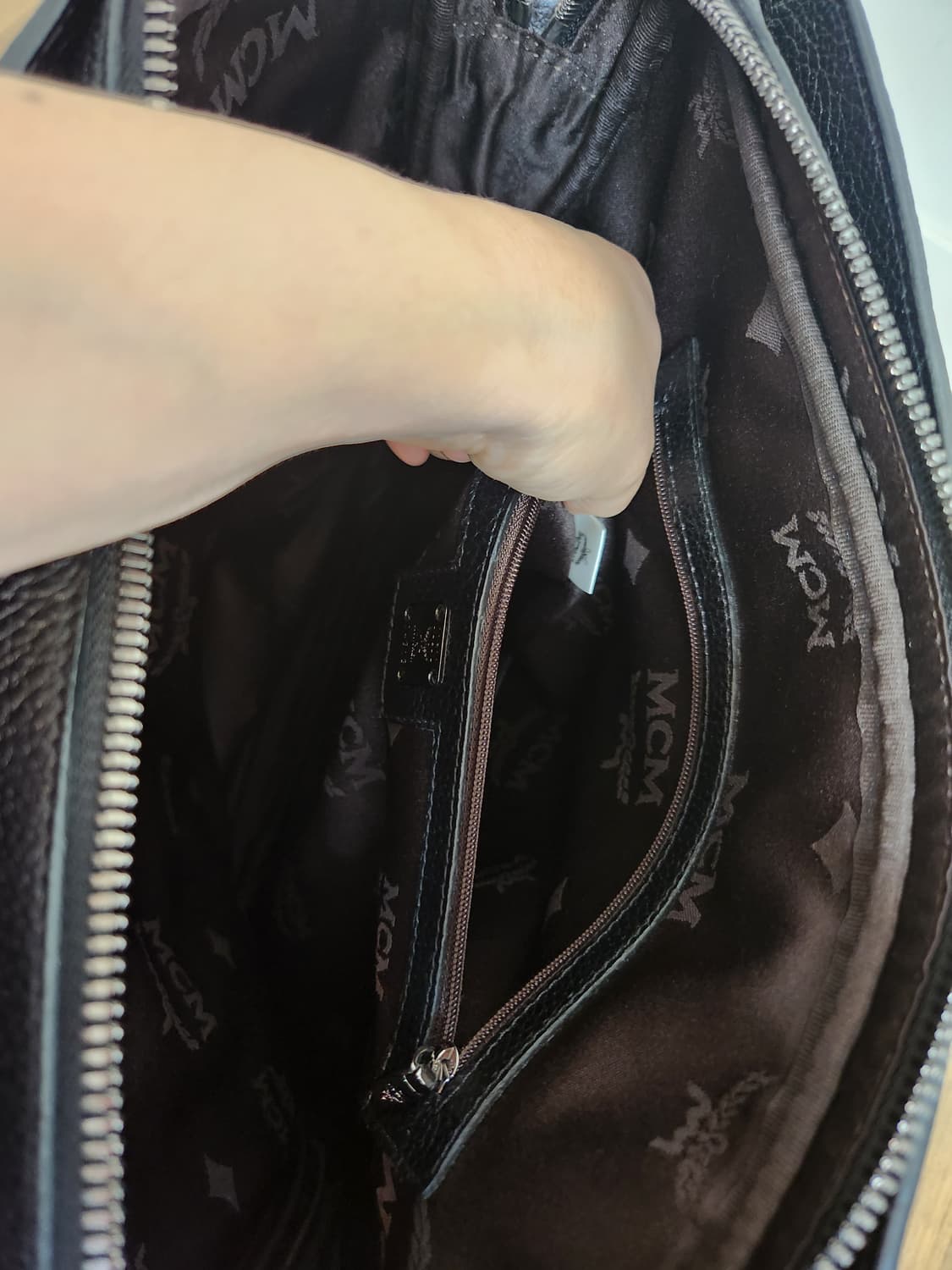 MCM 남성토드&크로스백 상품이미지3