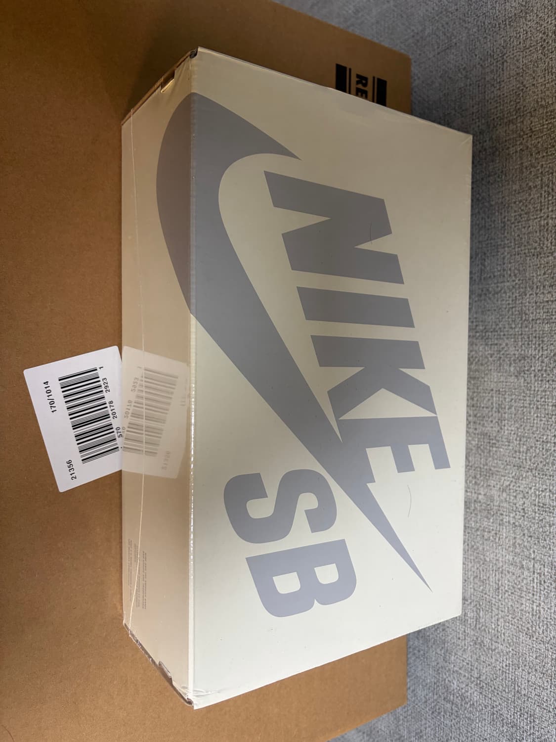 나이키 x 파워퍼프걸 SB 덩크 로우 프로 QS 버터컵 270 상품이미지3