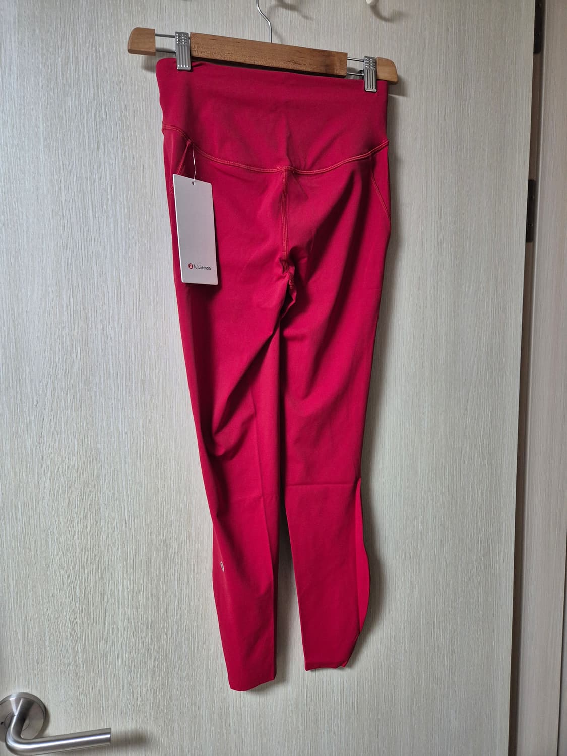 (새제품) 룰루레몬 레깅스 6사이즈 상품이미지1