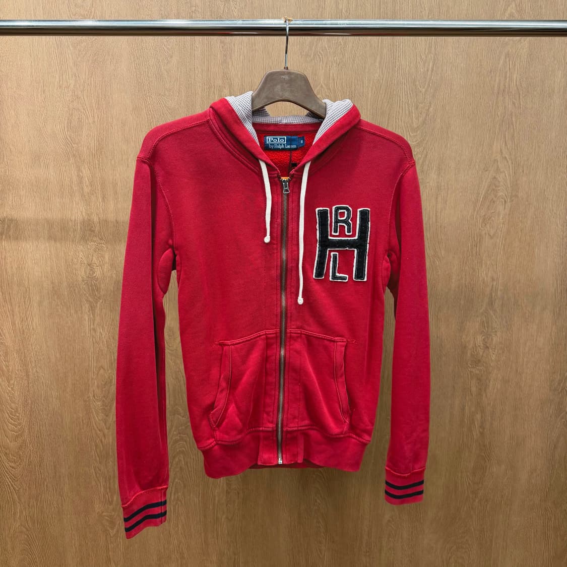 폴로 랄프 로렌 후드 집업 로고 패치 배색 후드 디테일 레귤러핏 레드 상품이미지2