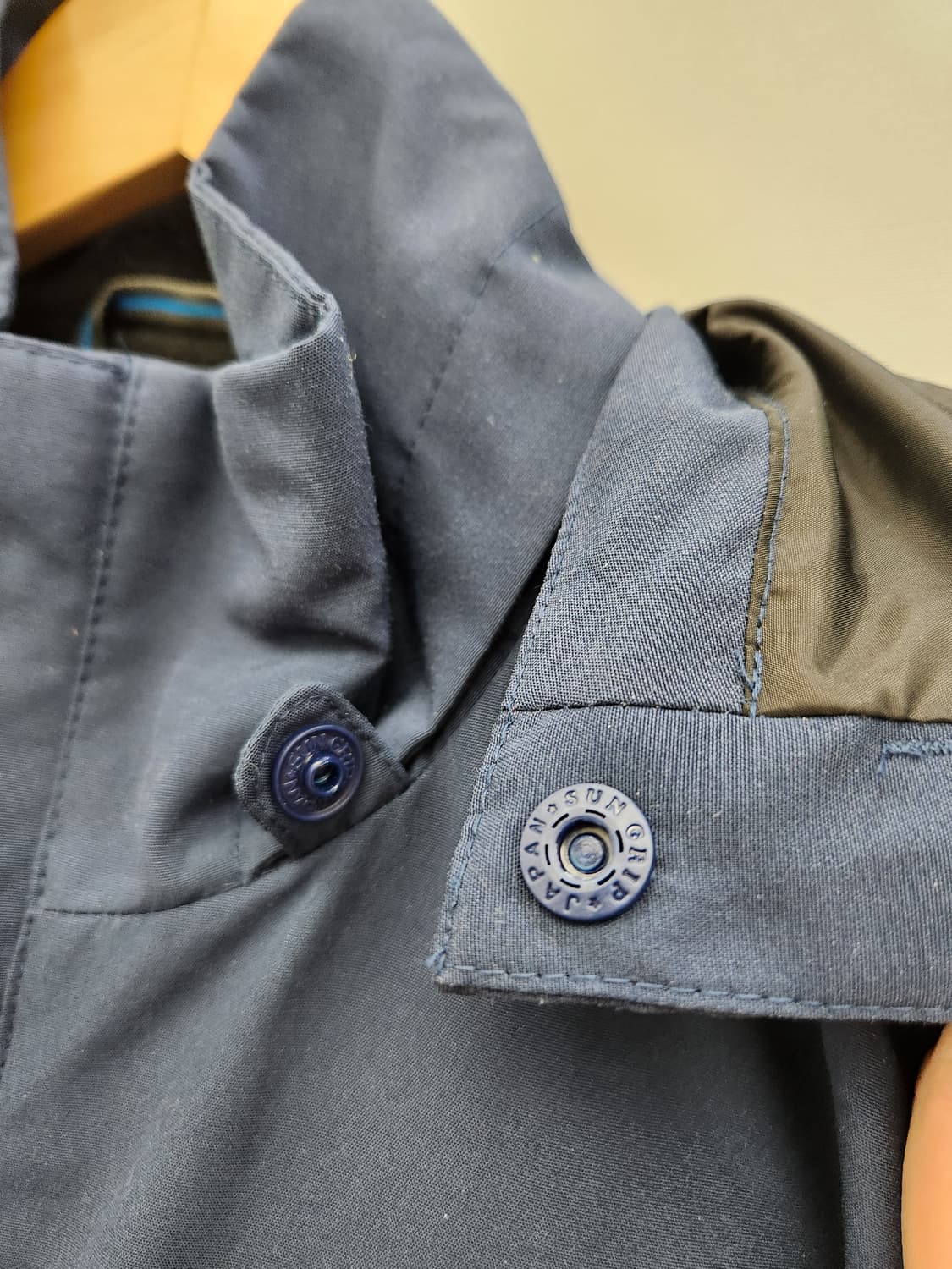 디스커버리 네이비 후드 야상 점퍼 상품이미지4