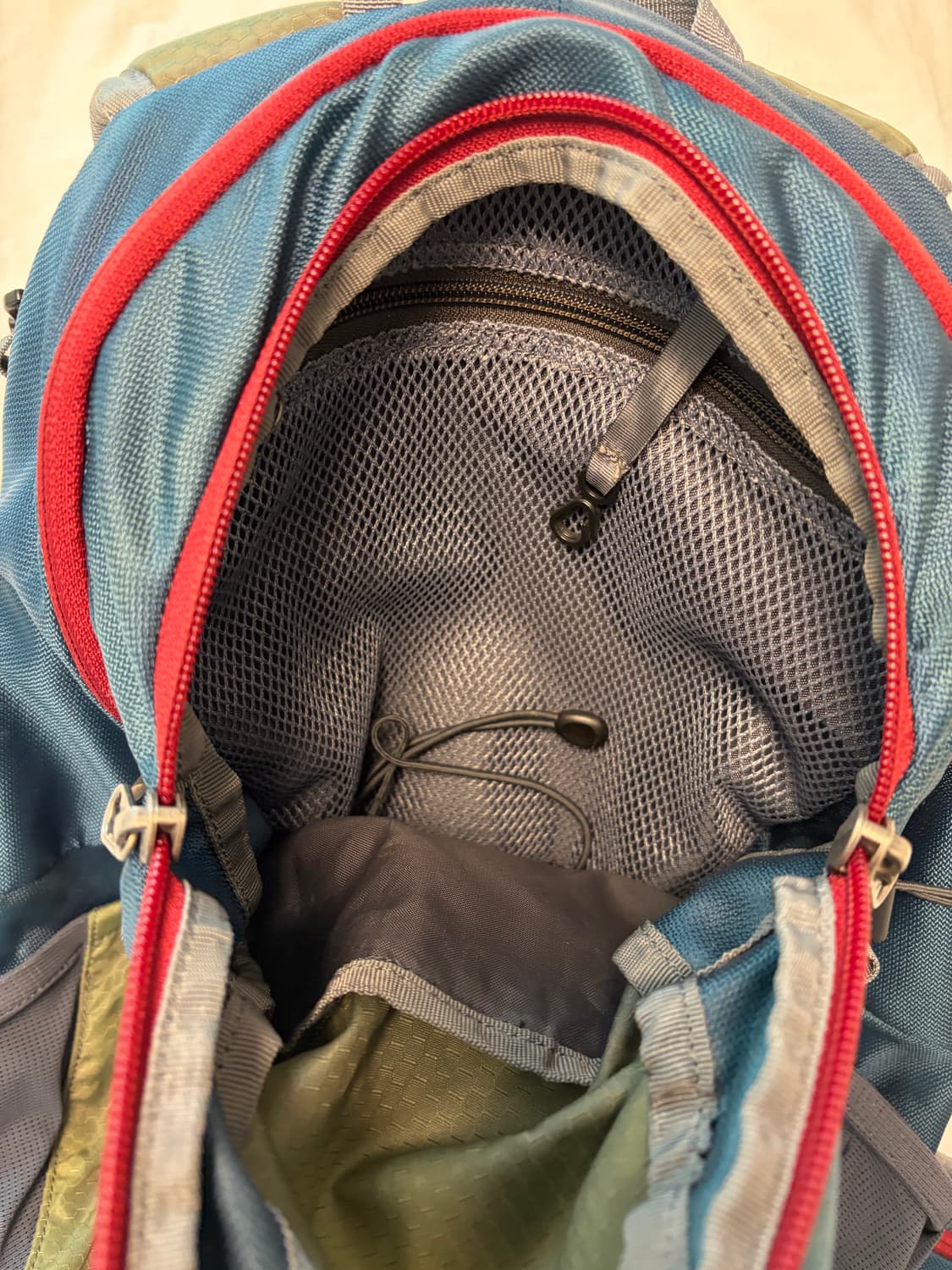 살로몬 등산가방 30L 상품이미지4