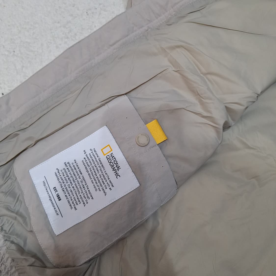 내셔날지오그래픽  구스반팔패딩95 상품이미지3