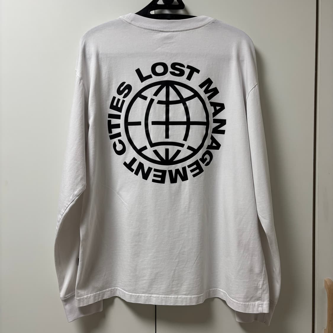 엘엠씨LMC 화이트 롱슬리브 긴팔 티셔츠 상품이미지1