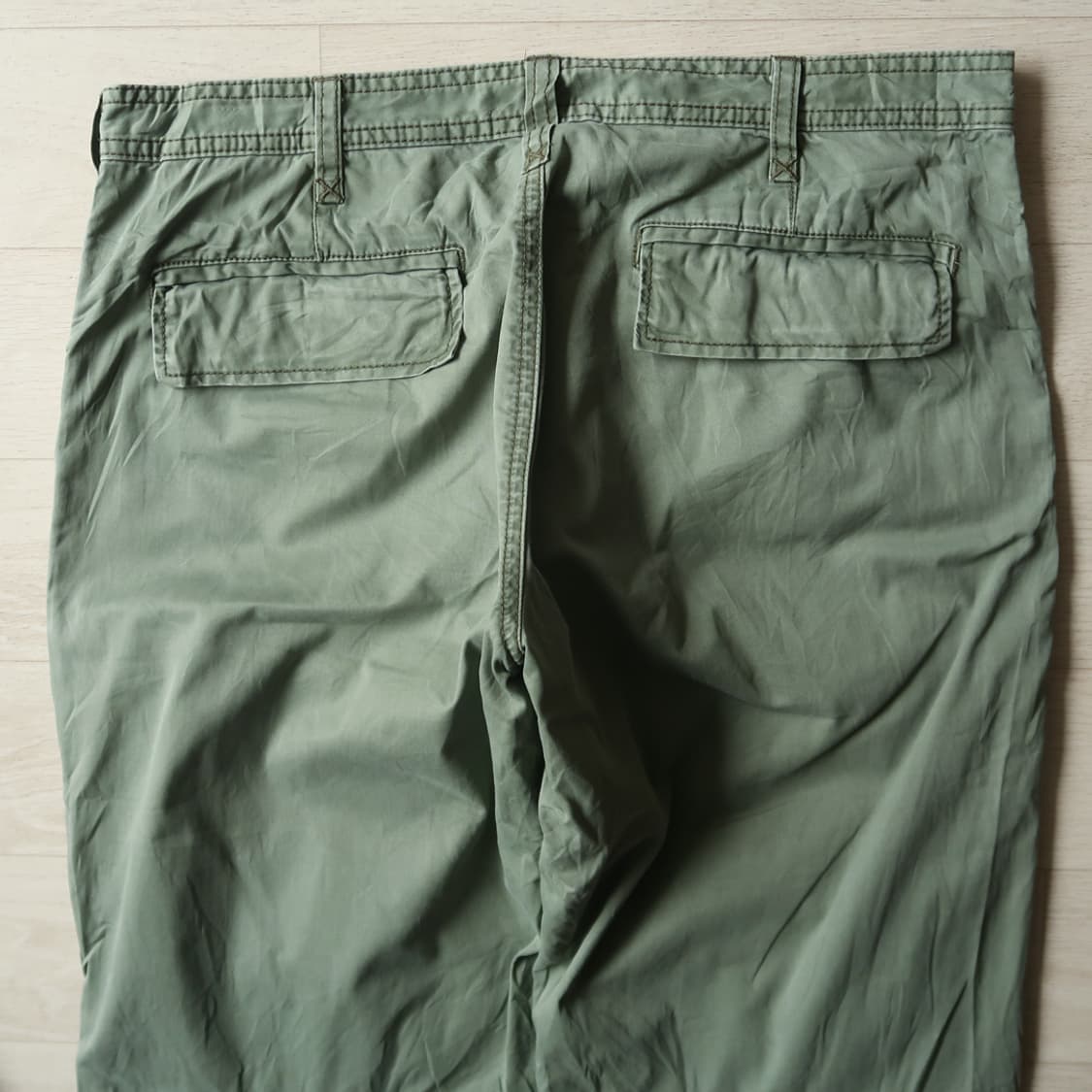 스틸 바이 핸드 올리브 멀티 포켓 팬츠 상품이미지10