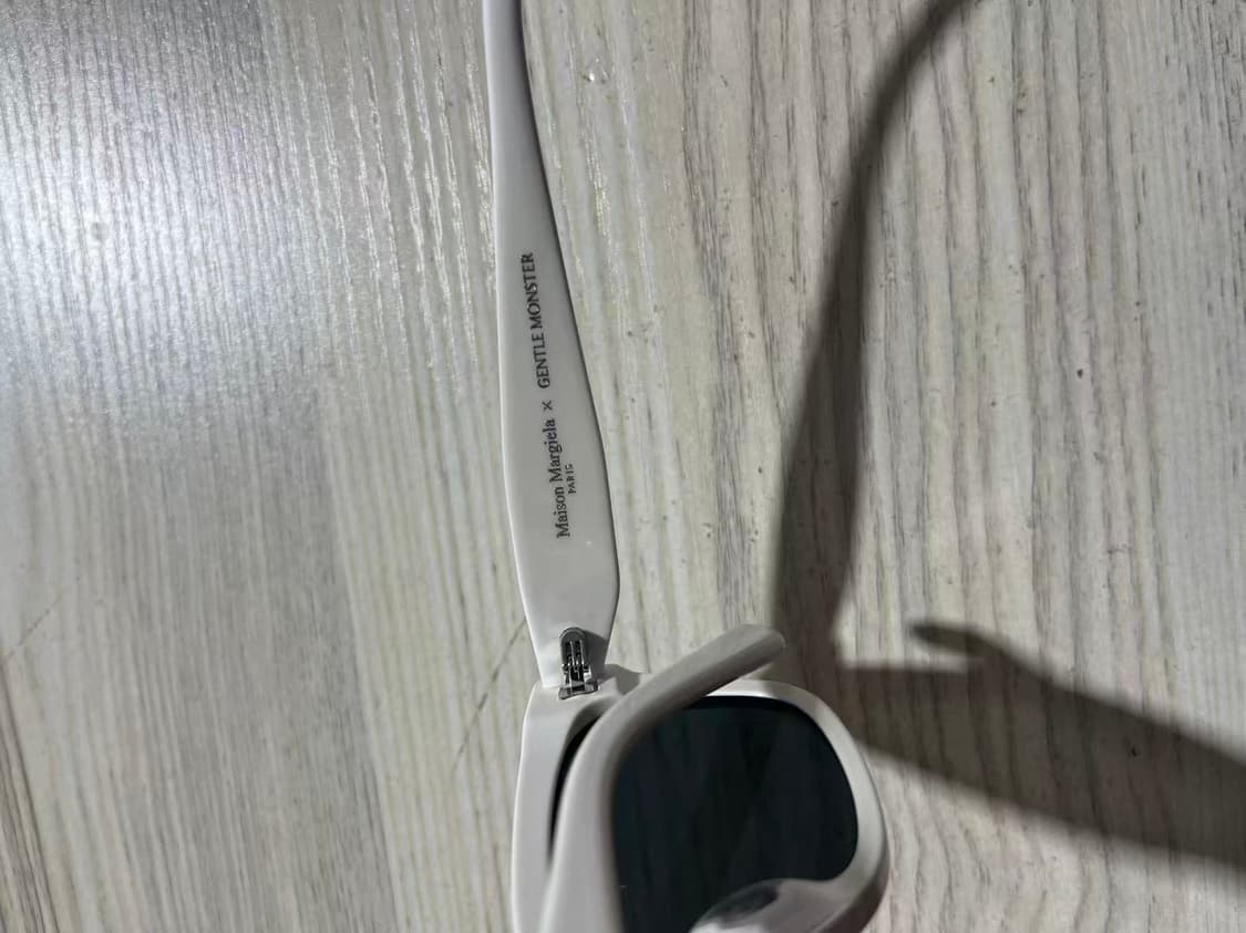 젠틀몬스터 메종 마르지엘라 - MM109 W2 선글라스
 상품이미지4