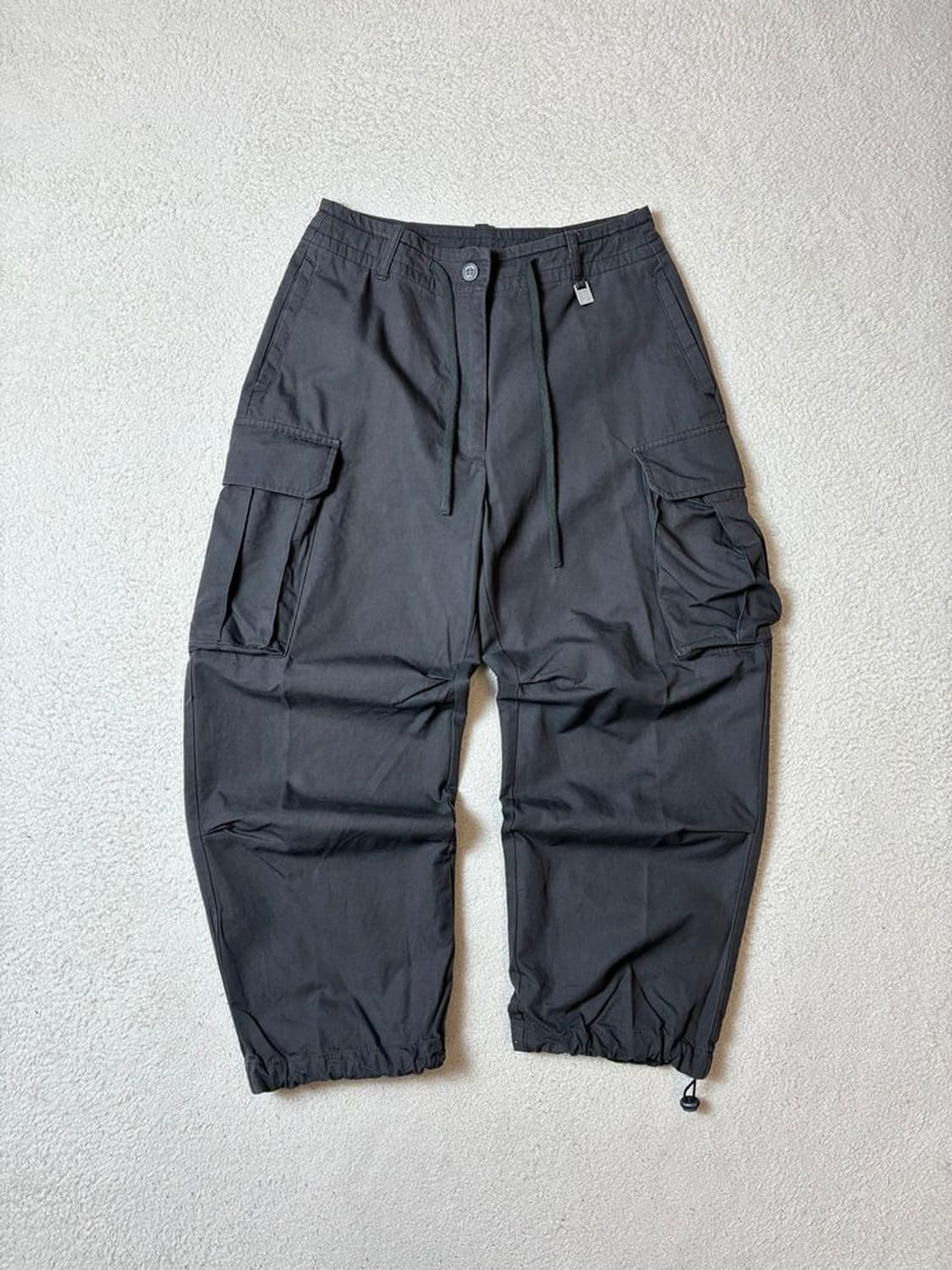 마뗑킴 22FW 스트링 카고 팬츠 PN7274 상품이미지1