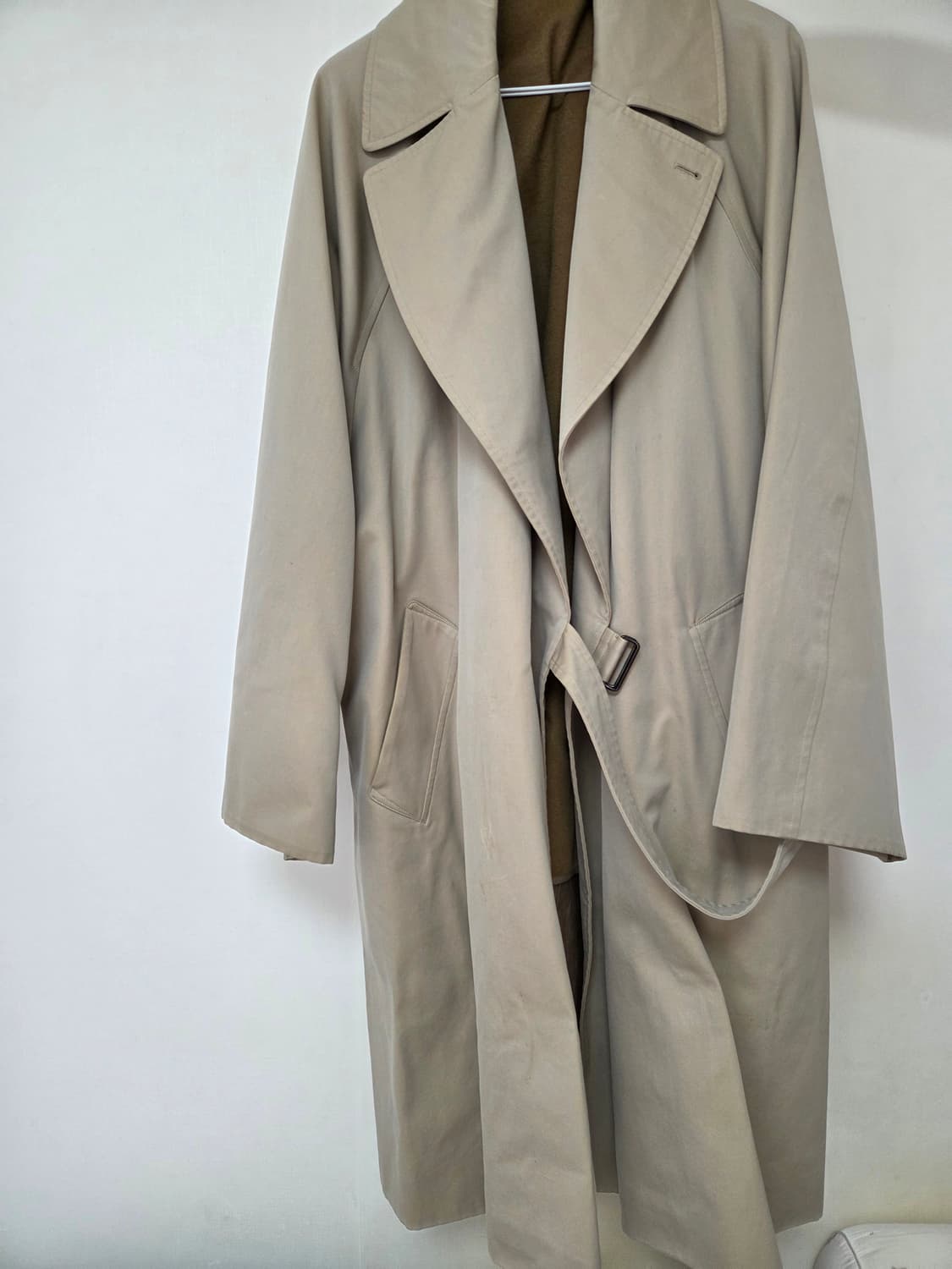 코모리 타이로겐 코트입니다 상품이미지1