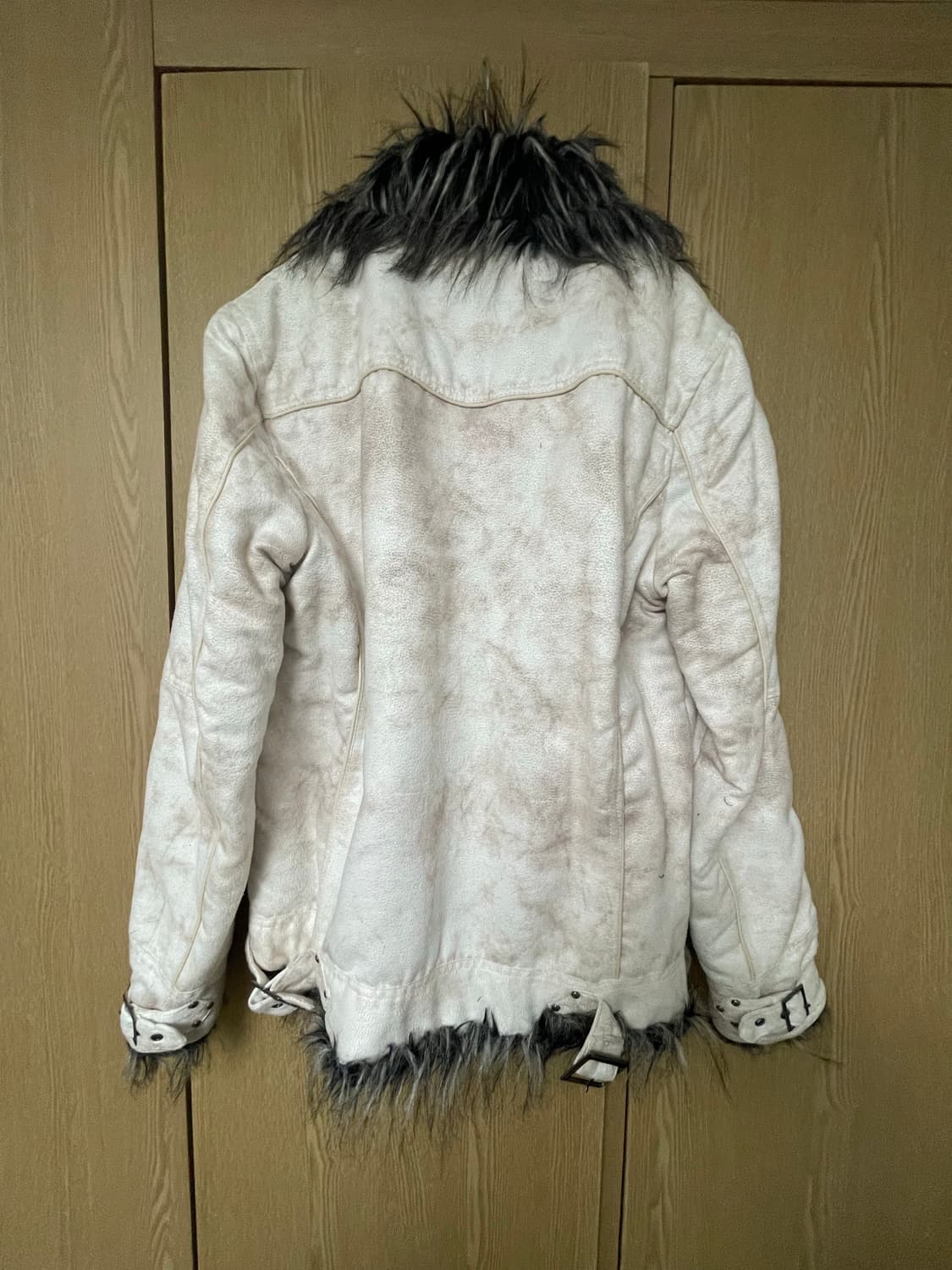 In the attic trimming fur jacket 상품이미지2