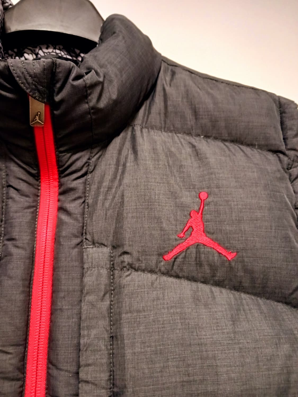 나이키 조던 점프맨 패딩베스트 상품이미지2