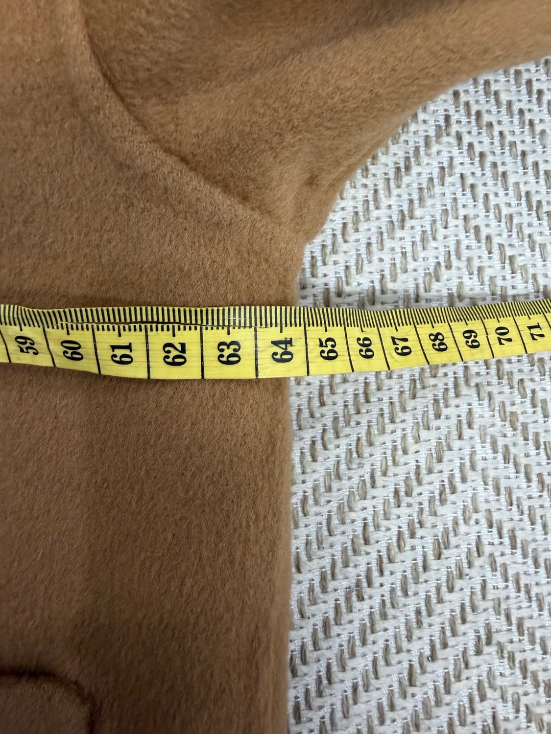 정품) 아떼바네사브루노 24ss  루즈핏 캐시미어 하프 코트 38  상품이미지9