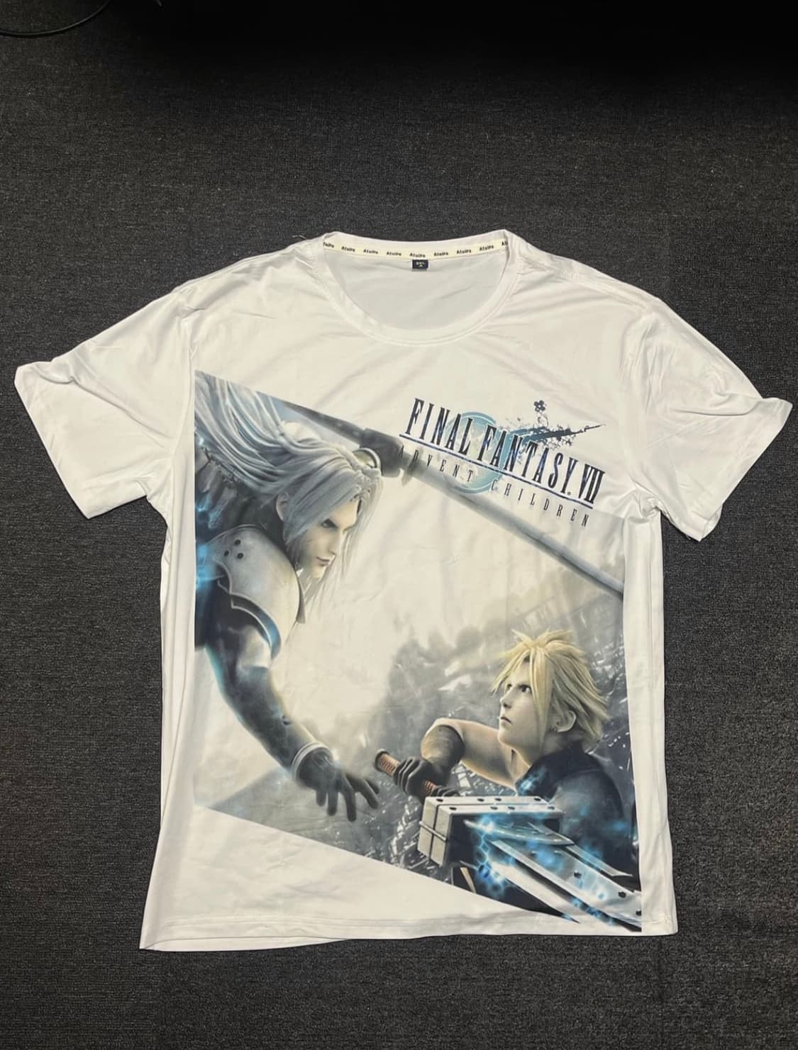 "Final Fantasy VII" graphic t-shirt 상품이미지1