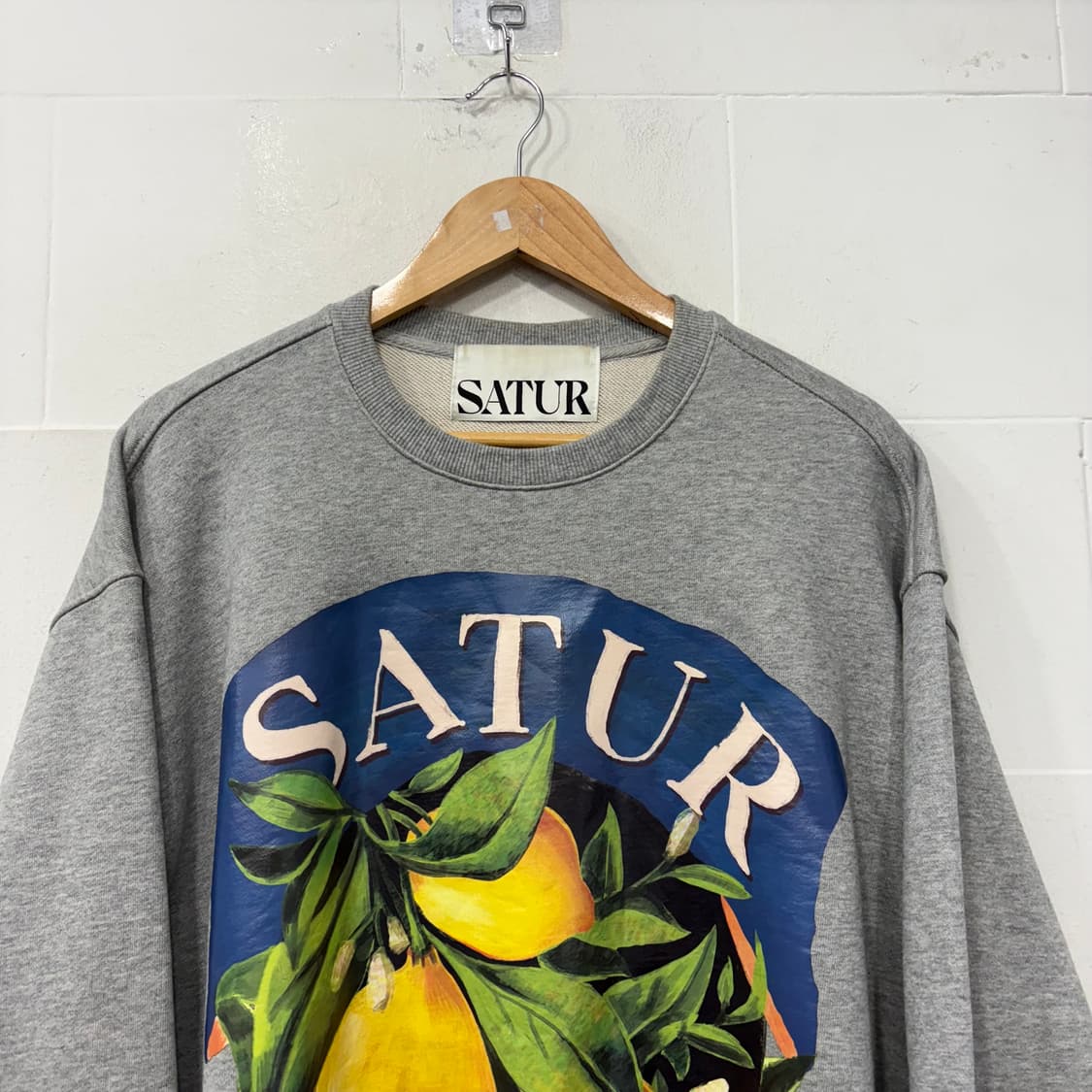 세터 카프리 시트론 드로잉 그래픽 스웻셔츠 상품이미지2