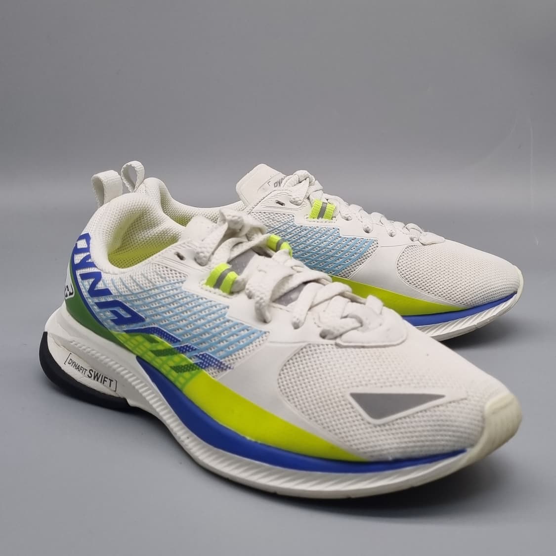 다이나핏 스위프트 런닝화245 상품이미지1