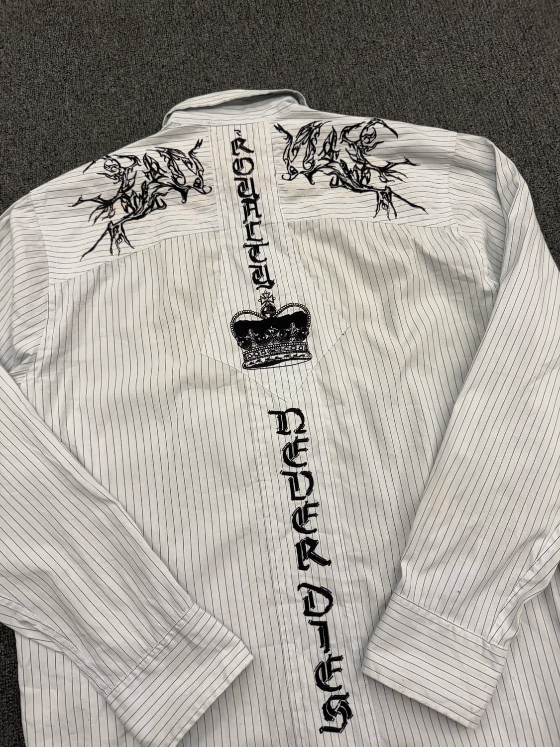 2XL)Roar 빈티지 프린팅 자수 스트라이프 긴팔셔츠 상품이미지6