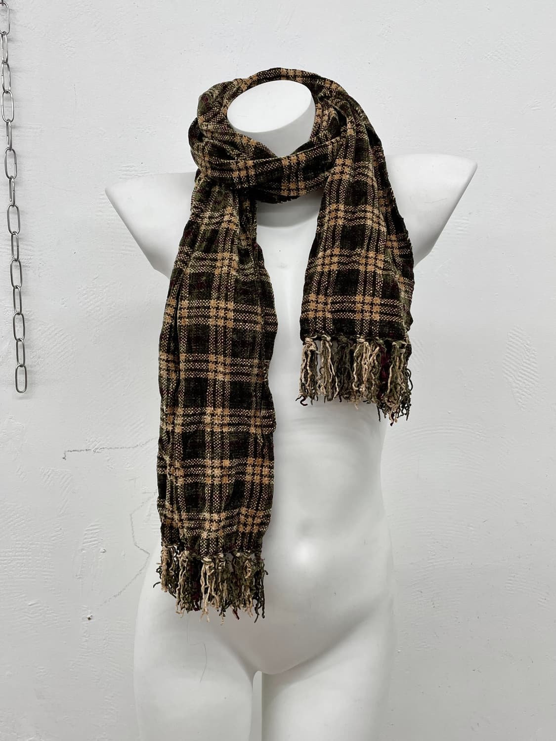 벨벳 체크 수술 머플러  상품이미지1