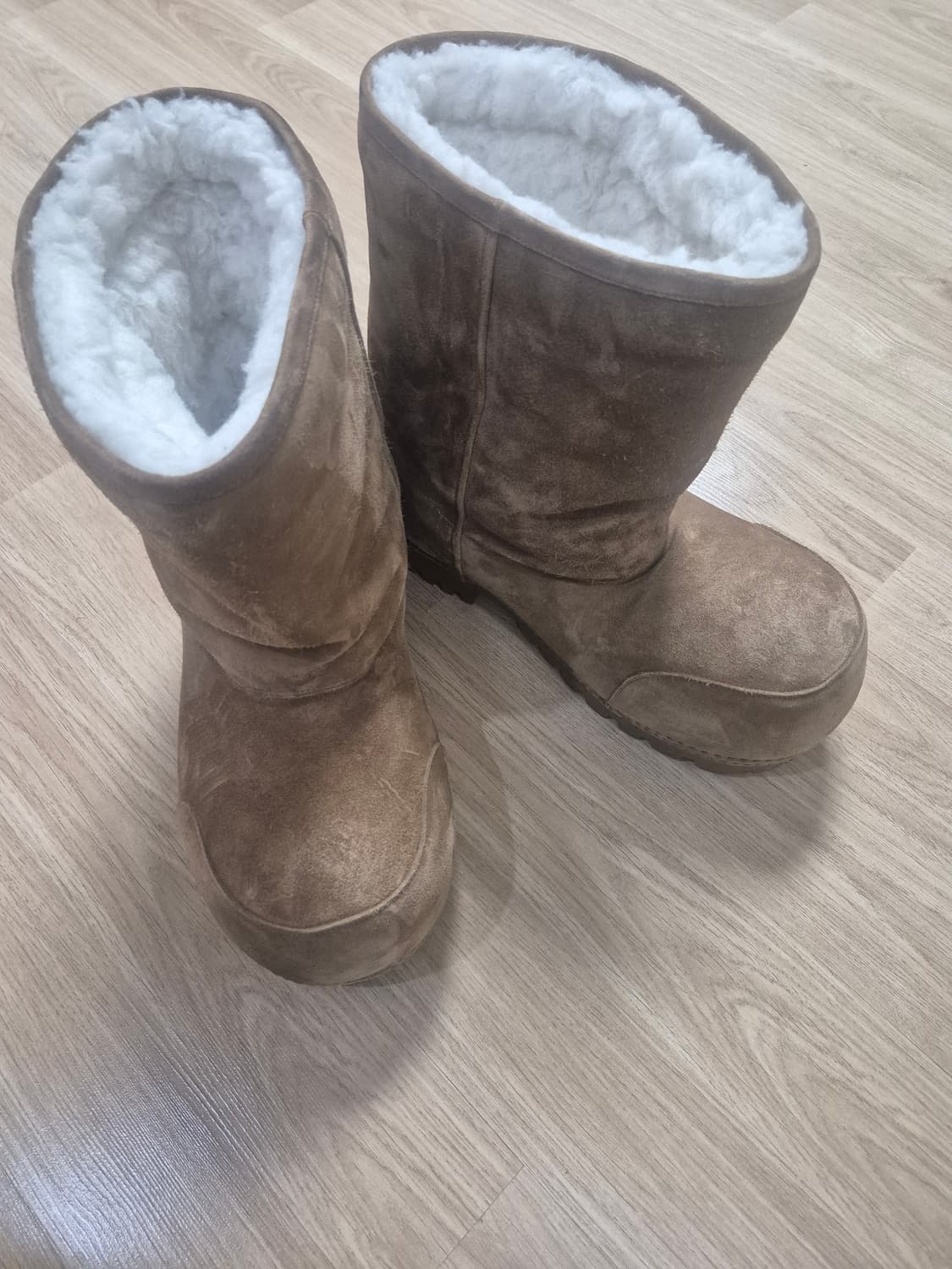 발렌시아가 알래스카 퍼부츠44 상품이미지6