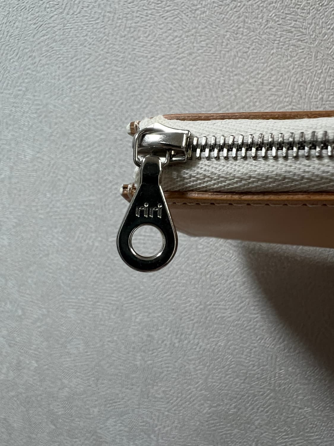 [새상품] grds 그라더스 half zip 반지갑 네츄럴 상품이미지6