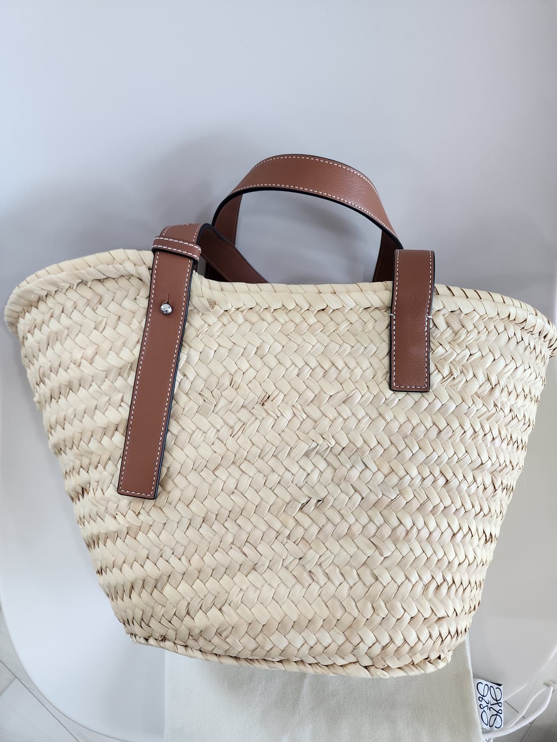 로에베 바스켓 라피아백(미듐) 상품이미지3