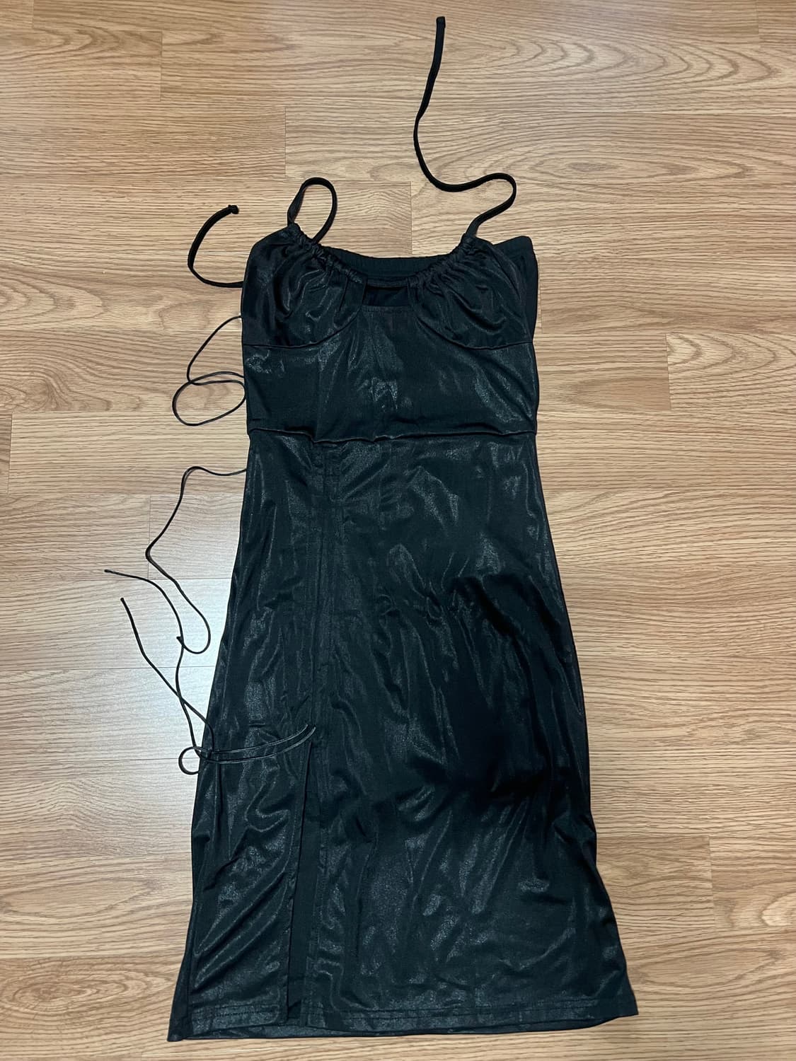 쓰리타임즈 샤인 드레스 블랙 상품이미지2