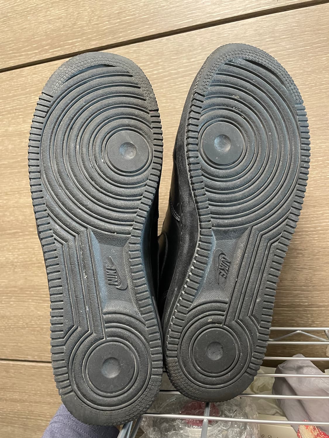 에어포스 미드 블랙 275 상품이미지4