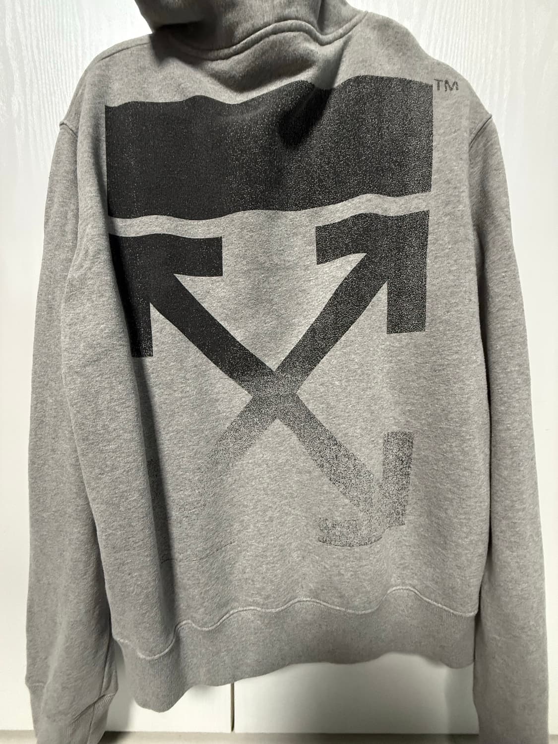 오프화이트 기모 후드티 디그레이 판매합니다  상품이미지3