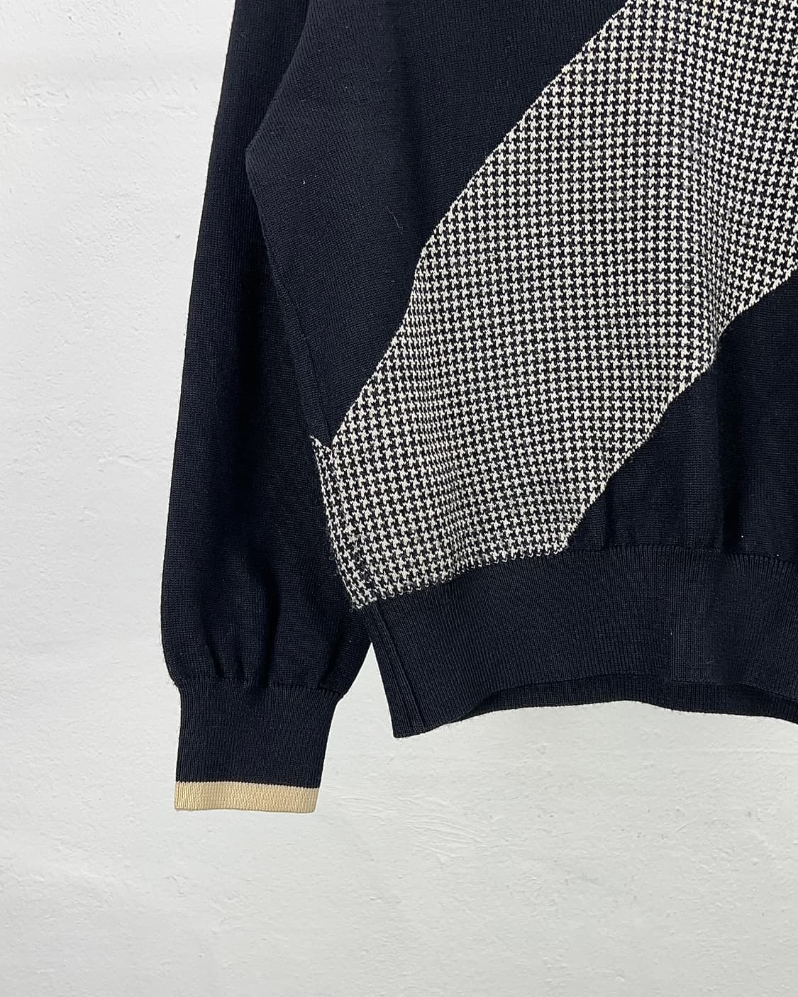 90s 크리스찬 디올 하운드 투스 배색 니트 스웨터 상품이미지4