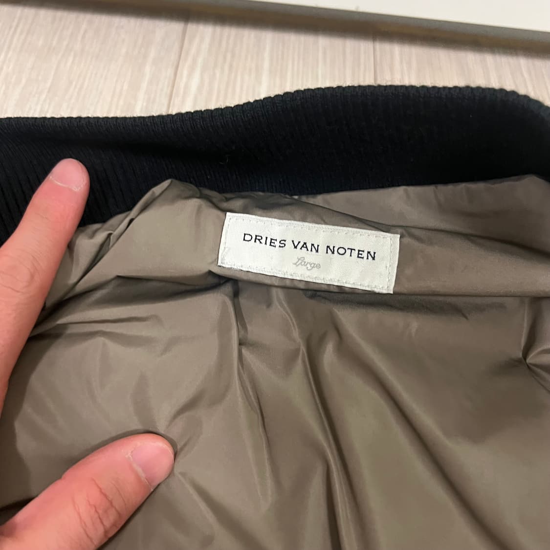 드리스 반 노튼 18fw 패딩 상품이미지4