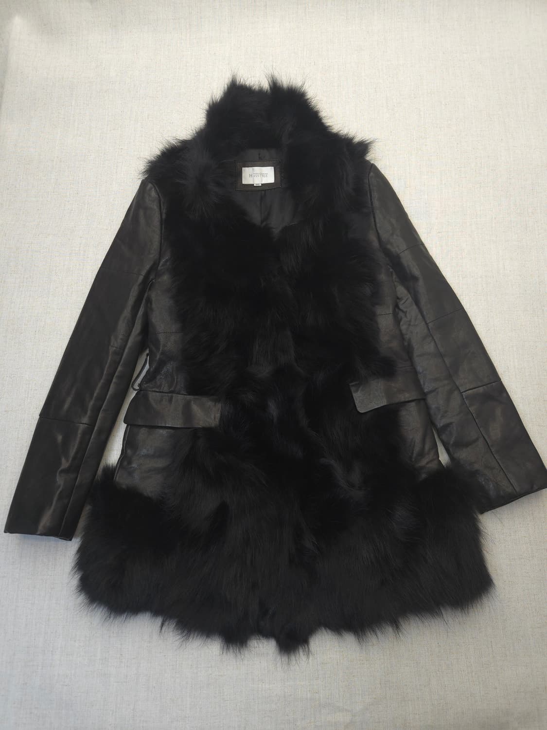 HASSTIGE 블랙 양가죽 퍼 코트 상품이미지1