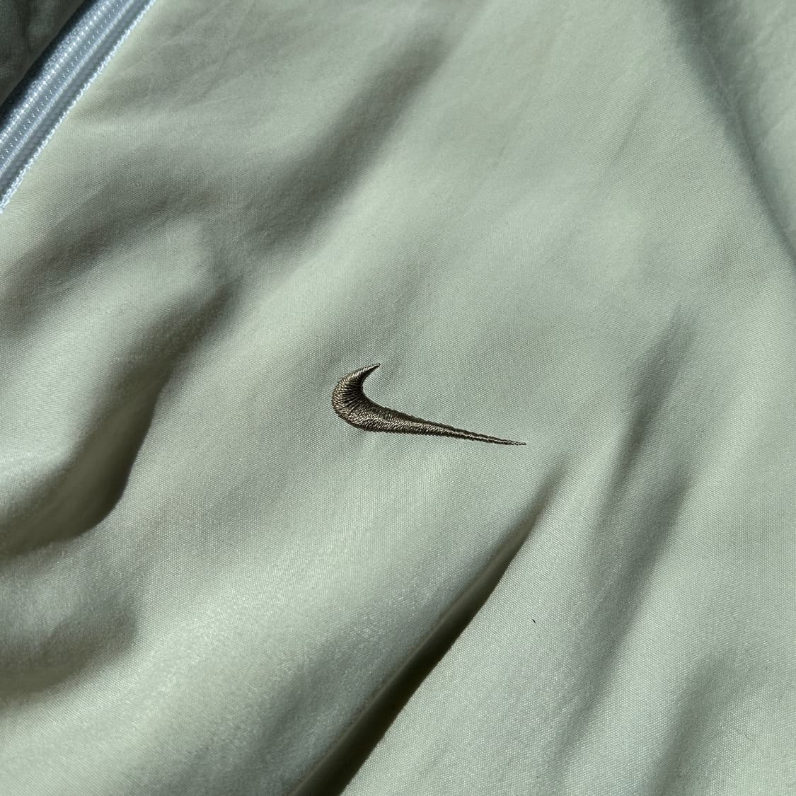 나이키 올드스쿨 리메이크 크롭 바람막이  상품이미지5