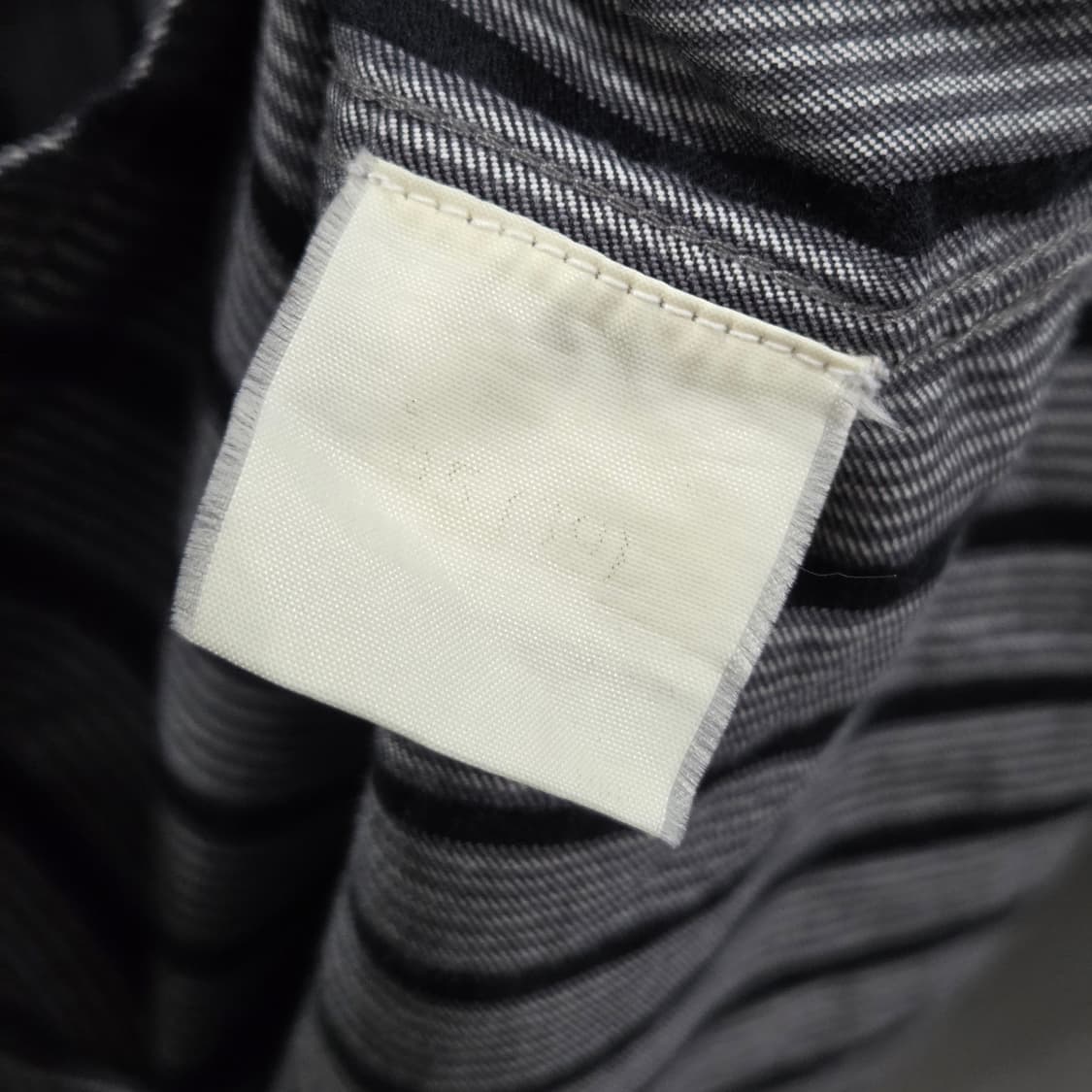 지방시 버튼다운 스트라이프 셔츠 39 상품이미지4